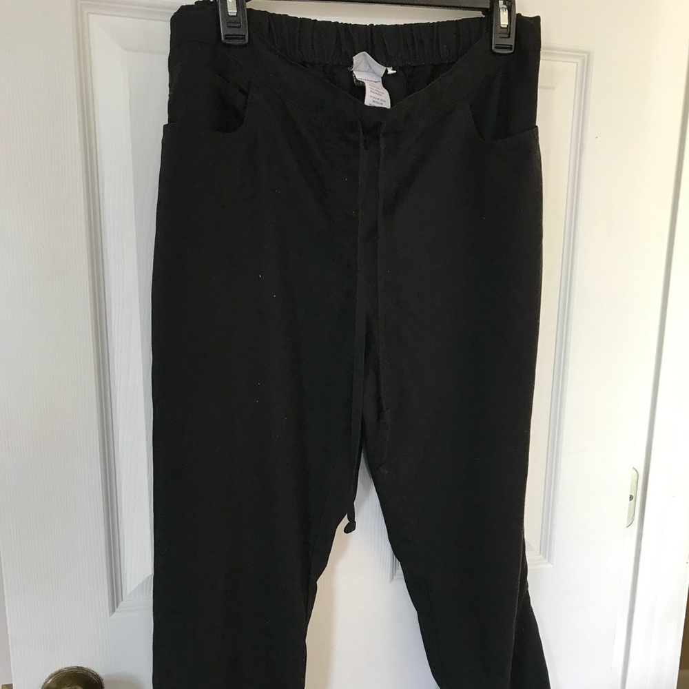 Scrub pants
